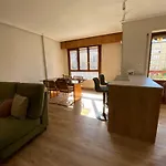 Homeoffice With Church Views * Zumarraga
