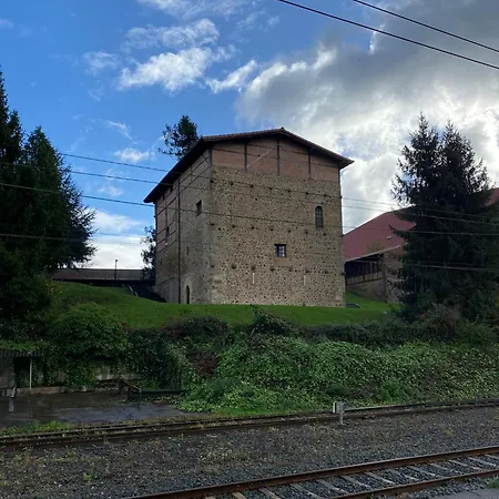 Homeoffice With Church Views Apartment *