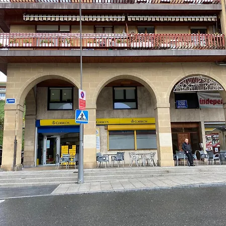 Homeoffice With Church Views * Zumarraga