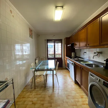 Homeoffice With Church Views Apartment *