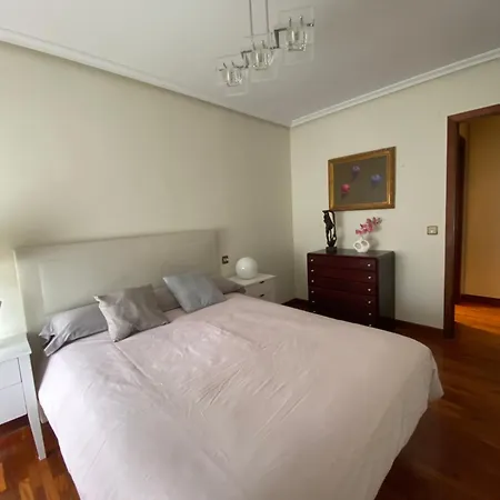 Homeoffice With Church Views Apartment *